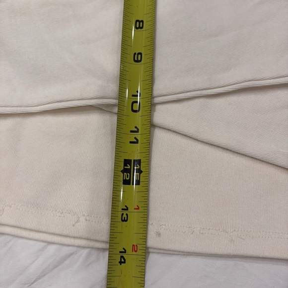 Zara Tees all medium (3). One tank one short sleeve one long sleeve - Picture 9 of 11